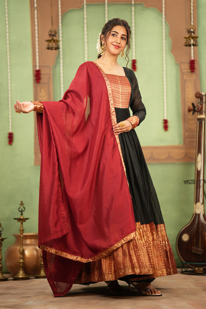 Abinaya Secondary image