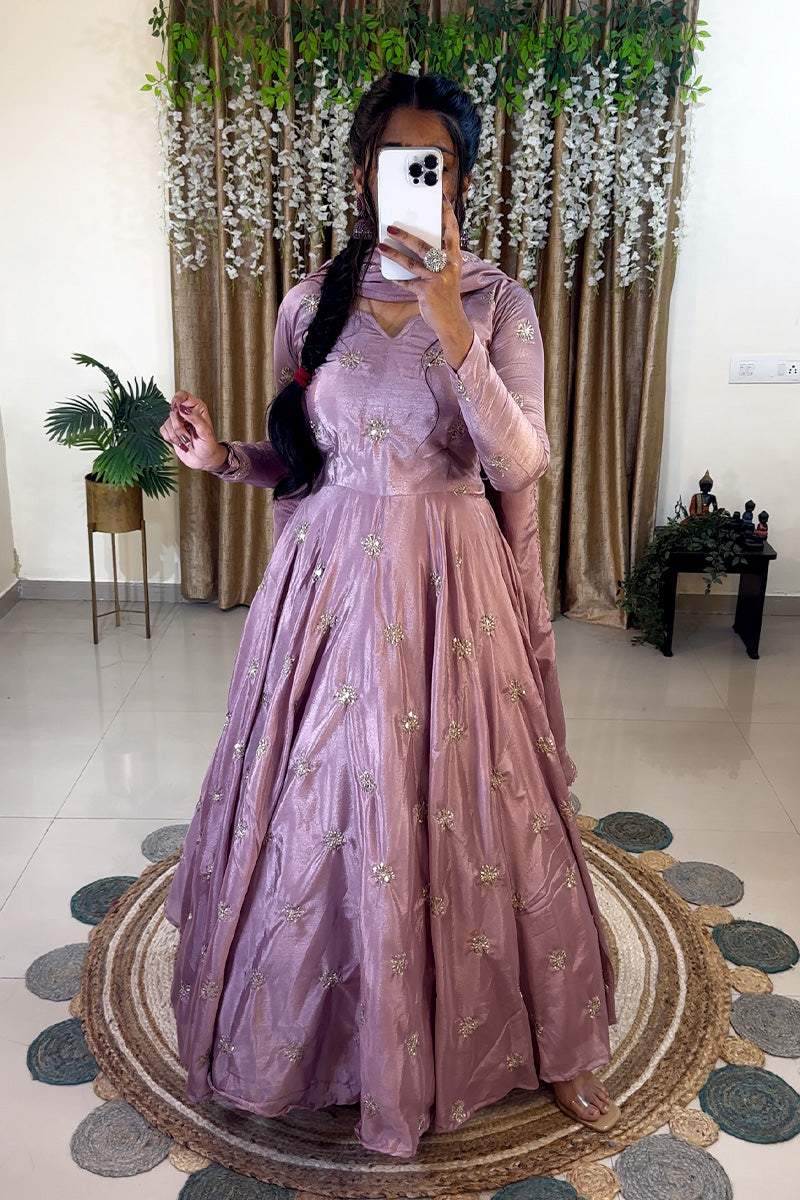 Iniya Secondary image