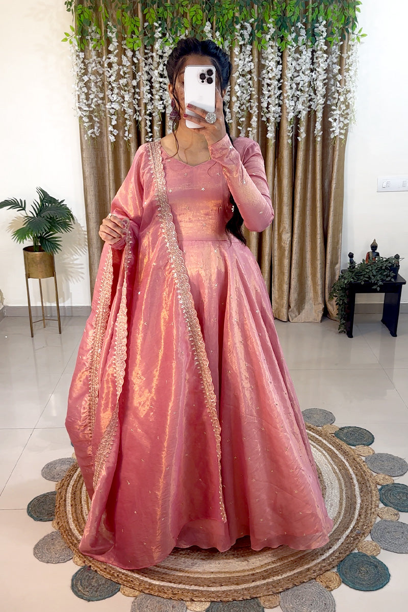 Kanmani Gown 🧡