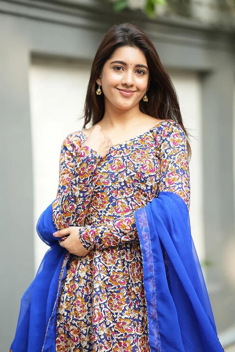 Aruvi - Anarkali